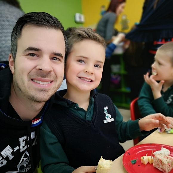 Meet your Posher, Sébastien - Picture 1 of 1